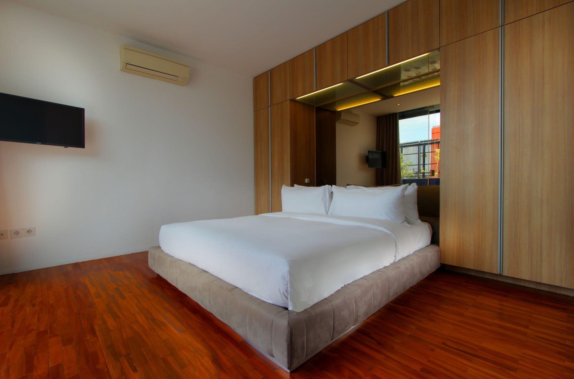Villa One Eleven Seminyak Exterior foto
